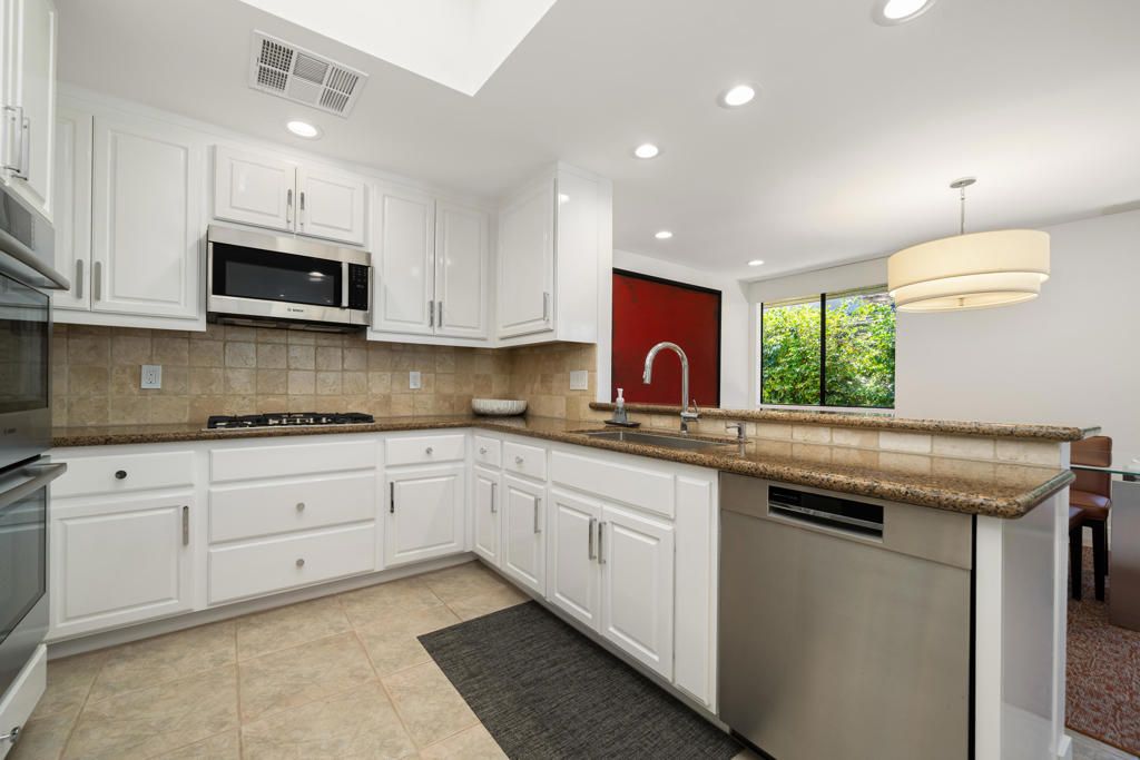 7 Dartmouth Drive, Rancho Mirage, CA 92270