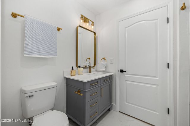 704 GINGER MILL Drive, St. Johns, FL 32259