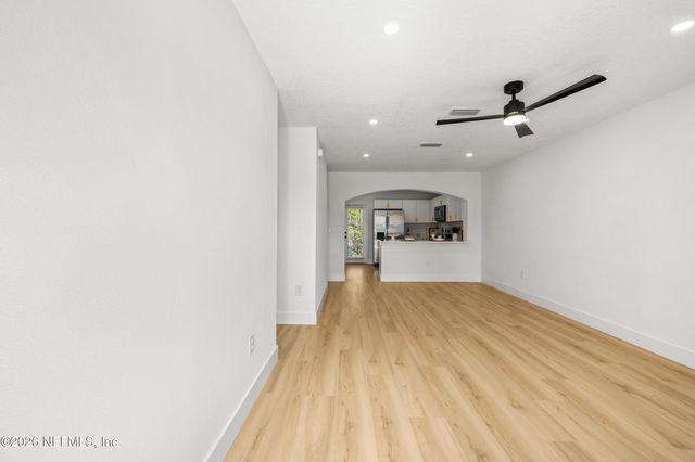 704 GINGER MILL Drive, St. Johns, FL 32259