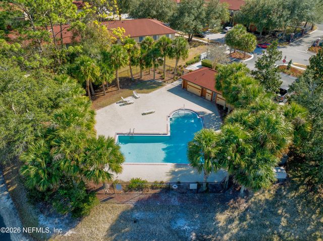 704 GINGER MILL Drive, St. Johns, FL 32259