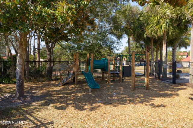 704 GINGER MILL Drive, St. Johns, FL 32259