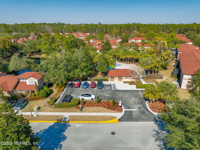 704 GINGER MILL Drive, St. Johns, FL 32259