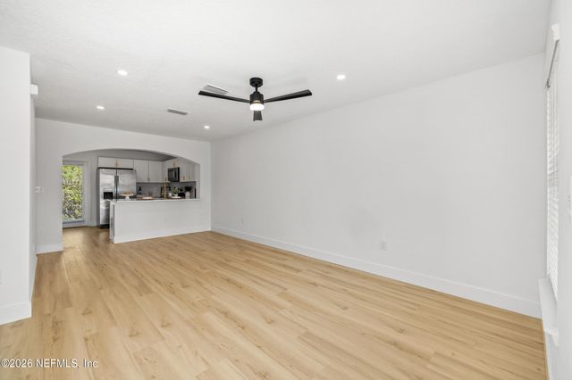 704 GINGER MILL Drive, St. Johns, FL 32259