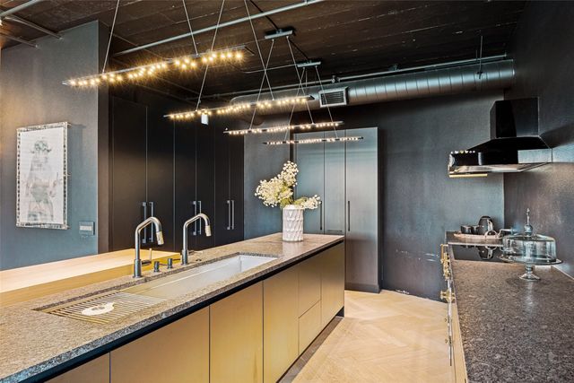 2220 Canton Street 401, Dallas, TX 75201