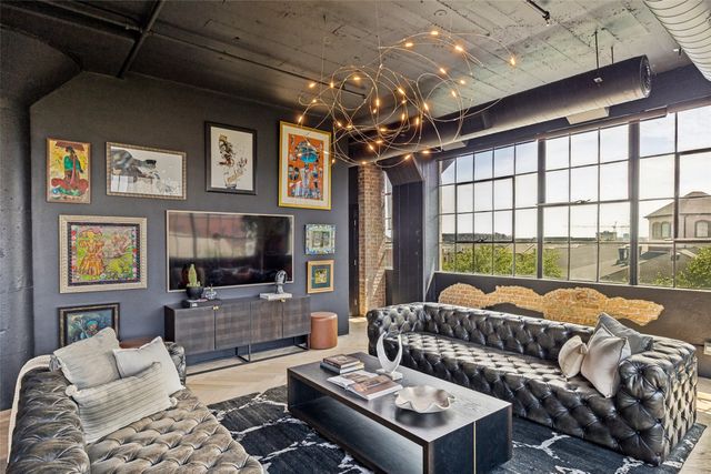 2220 Canton Street 401, Dallas, TX 75201