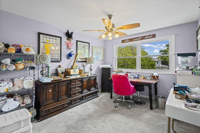 219 W Appletree Lane, Arlington Heights, IL 60004