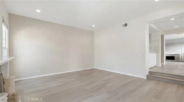 18 Hillsdale, Newport Beach, CA 92660