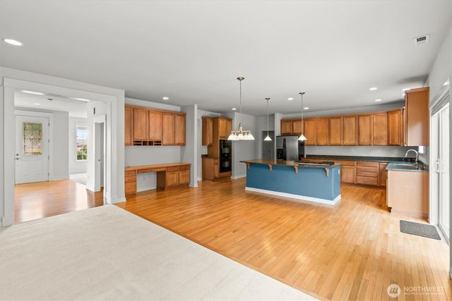 21927 44th Drive SE, Bothell, WA 98021