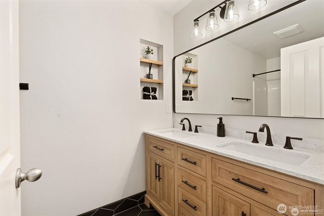21927 44th Drive SE, Bothell, WA 98021