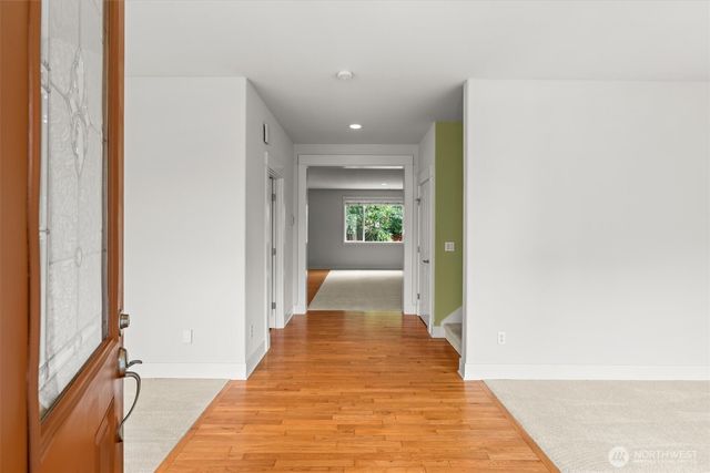 21927 44th Drive SE, Bothell, WA 98021