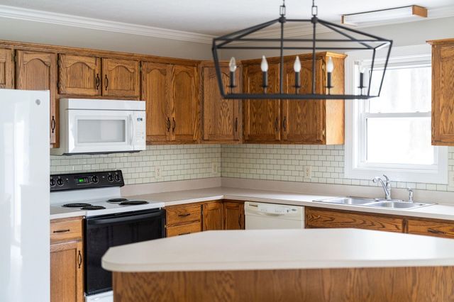 3865 MILL RACE CT, Rockingham, VA 22801