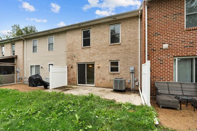 3865 MILL RACE CT, Rockingham, VA 22801