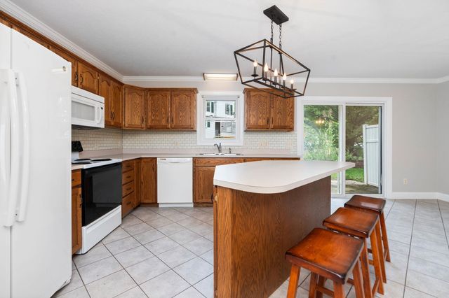 3865 MILL RACE CT, Rockingham, VA 22801