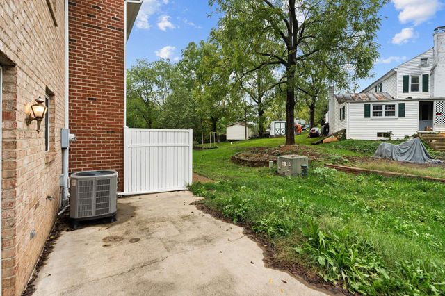 3865 MILL RACE CT, Rockingham, VA 22801