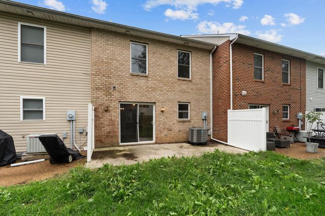 3865 MILL RACE CT, Rockingham, VA 22801