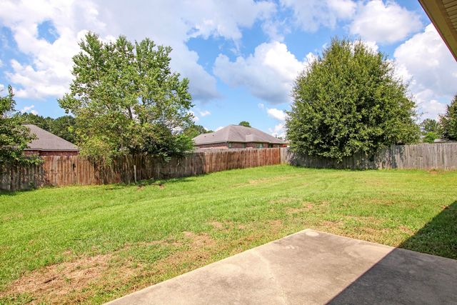 510 Woodland Pkwy, Leesville, LA 71446