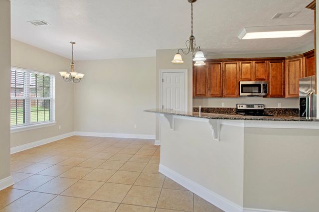 510 Woodland Pkwy, Leesville, LA 71446