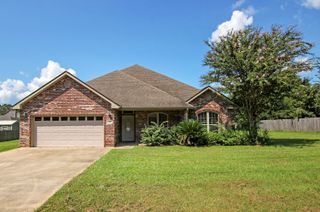 510 Woodland Pkwy, Leesville, LA 71446