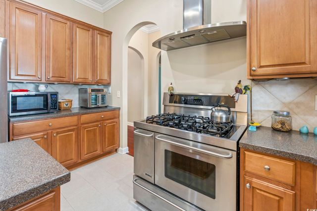 605 Tattlesbury Dr., Conway, SC 29526