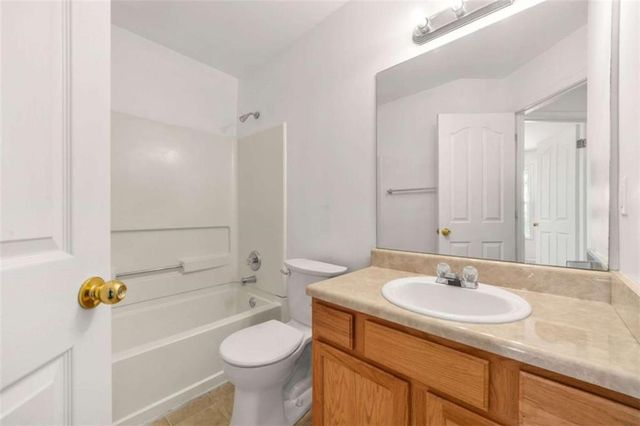 6588 Snowbird Lane, Douglasville, GA 30134