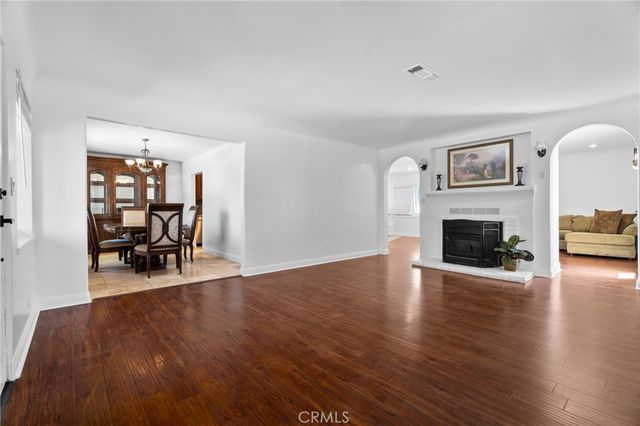 20036 Carson Court, Saugus, CA 91390