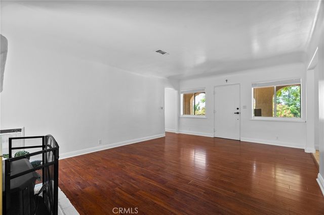 20036 Carson Court, Saugus, CA 91390