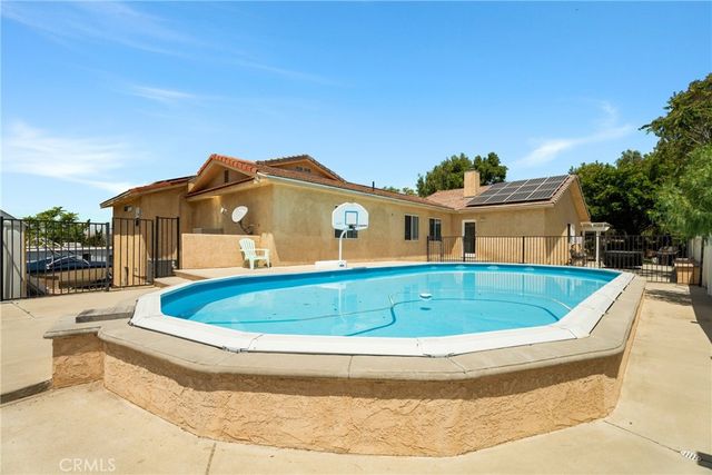 20036 Carson Court, Saugus, CA 91390