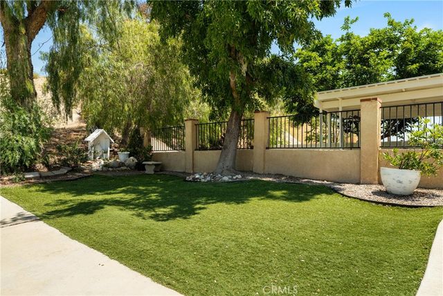 20036 Carson Court, Saugus, CA 91390