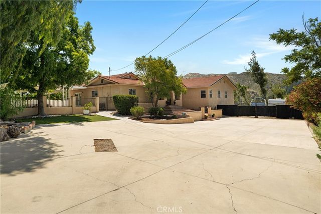20036 Carson Court, Saugus, CA 91390