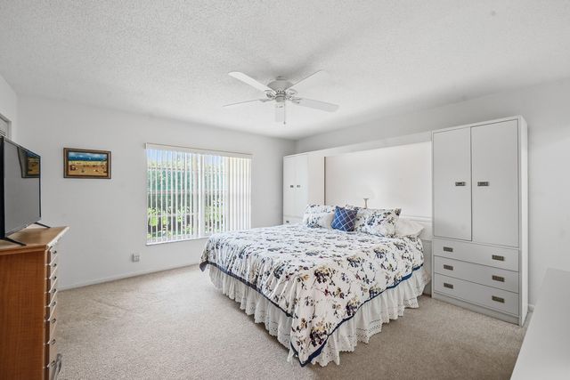 788 Nantucket Circle, Greenacres, FL 33467