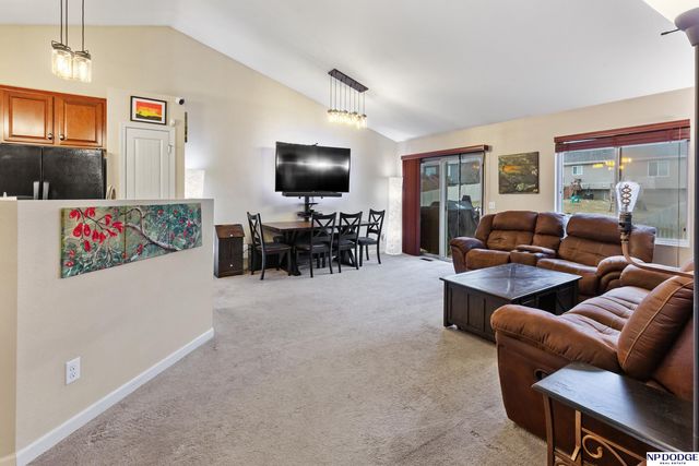 8006 N 145th Street, Bennington, NE 68007