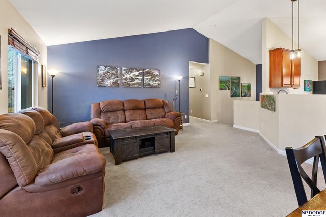 8006 N 145th Street, Bennington, NE 68007