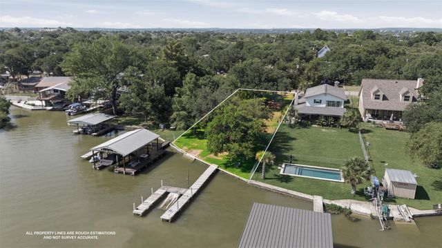 124 S Shorewood DR, Granite Shoals, TX 78654