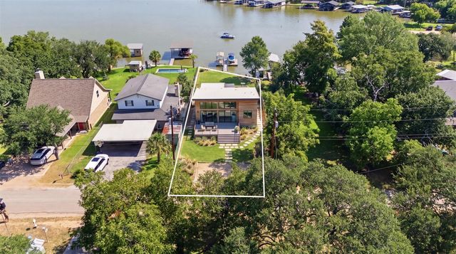 124 S Shorewood DR, Granite Shoals, TX 78654
