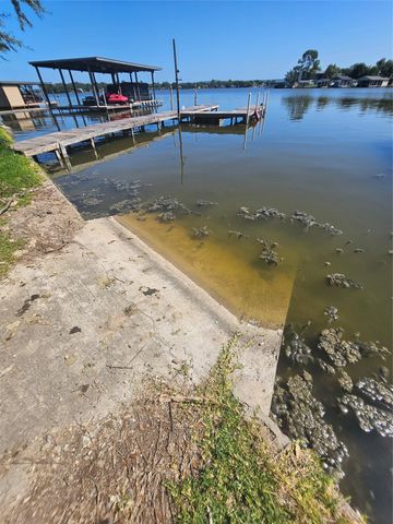 124 S Shorewood DR, Granite Shoals, TX 78654