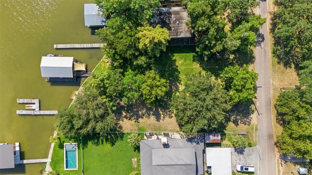 124 S Shorewood DR, Granite Shoals, TX 78654