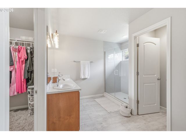 10700 Ne 109TH St, Vancouver, WA 98662