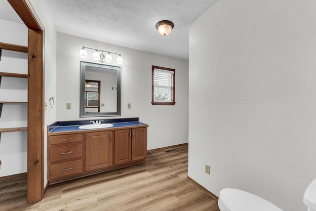 354 Honeysuckle Road, Marshfield, MO 65706