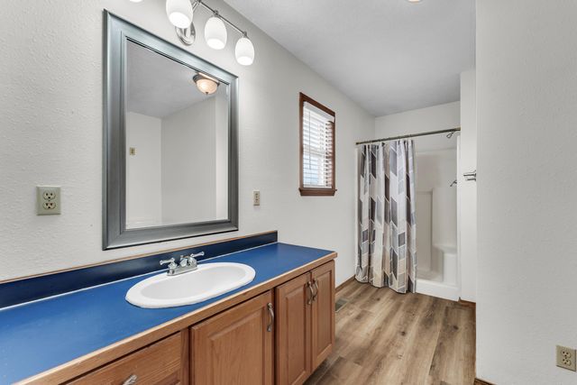 354 Honeysuckle Road, Marshfield, MO 65706