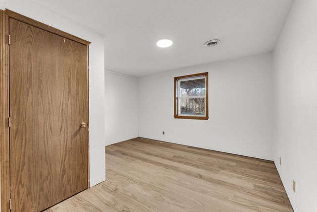 354 Honeysuckle Road, Marshfield, MO 65706