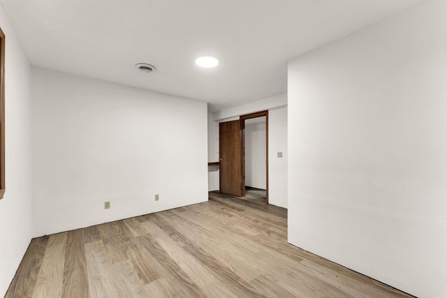 354 Honeysuckle Road, Marshfield, MO 65706