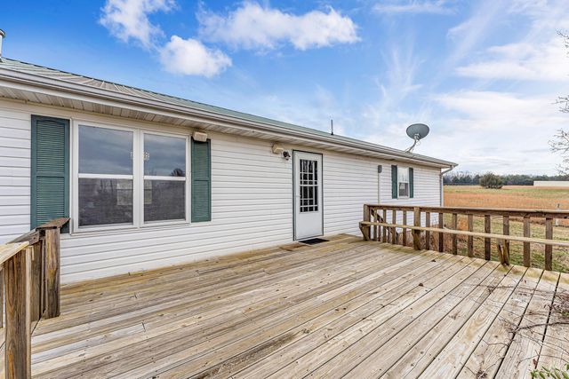 354 Honeysuckle Road, Marshfield, MO 65706