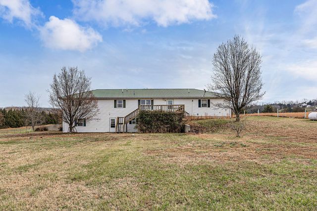 354 Honeysuckle Road, Marshfield, MO 65706