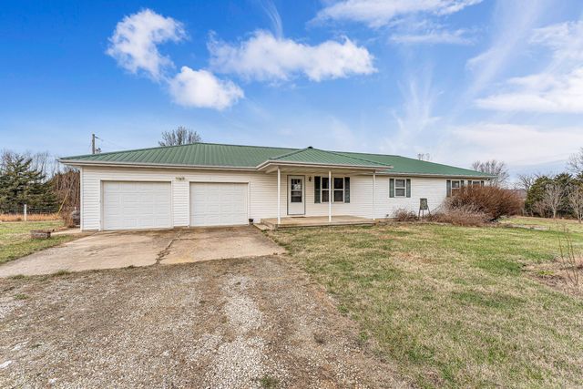 354 Honeysuckle Road, Marshfield, MO 65706