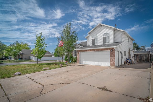 1410 W 975 S, Clearfield, UT 84015