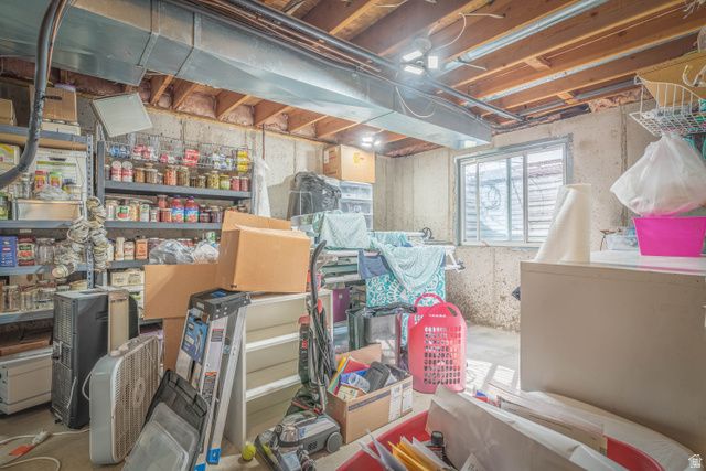 1410 W 975 S, Clearfield, UT 84015