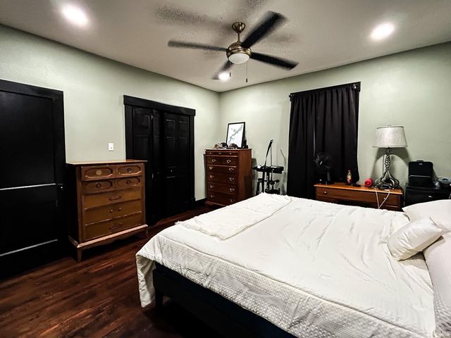 221 W Harrison St, Orleans, IN 47452