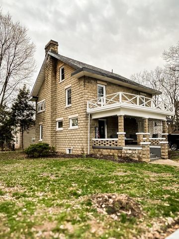 221 W Harrison St, Orleans, IN 47452
