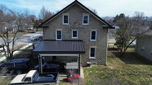221 W Harrison St, Orleans, IN 47452