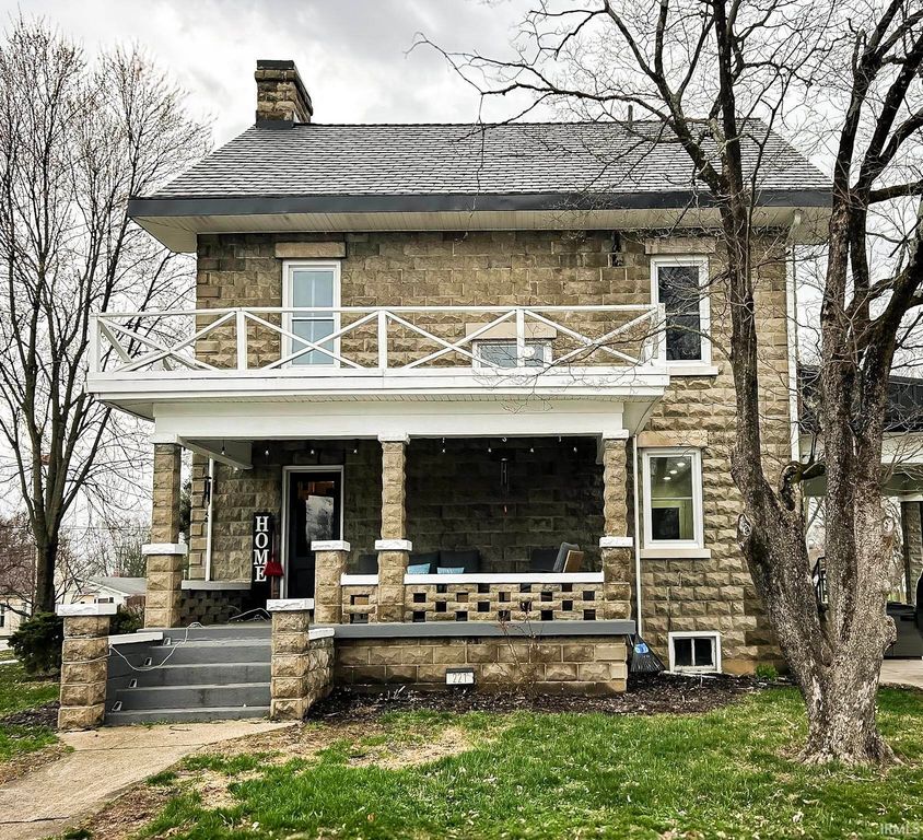 221 W Harrison St, Orleans, IN 47452